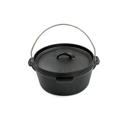 Ο cOem καρύκεψε προ το χυτοσίδηρο Cookware που τέθηκε για τη στρατοπέδευση