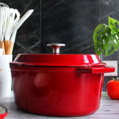 Ωοειδές Casserole χυτοσιδήρου σμάλτων 4,5 τέταρτο γαλλονιού με τη λειτουργία και το ύφος