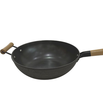Χυτοσιδήρου Skillet επαγωγής κινεζική κάλυψη λαβών Wok παν 30cm ξύλινη