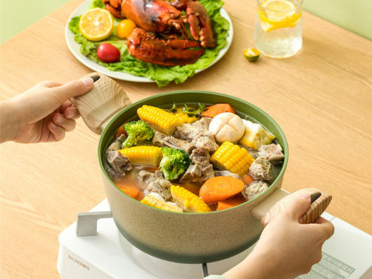 Casserole αργιλίου υψηλής επίδοσης παν μη ραβδί με τις ανθεκτικά στη θερμότητα λαβές και το καπάκι γυαλιού
