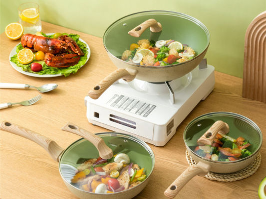 Αργίλιο Cookware καθορισμένο 5Piece μη ραβδιών ODM με τις αποσπάσιμες λαβές