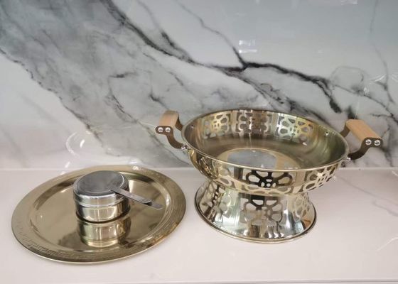 Στρογγυλός ξύλινος ανθεκτικός στη θερμότητα πιάτων σκαρών ανοξείδωτου λαβών για την αγκίδα ανθεκτική